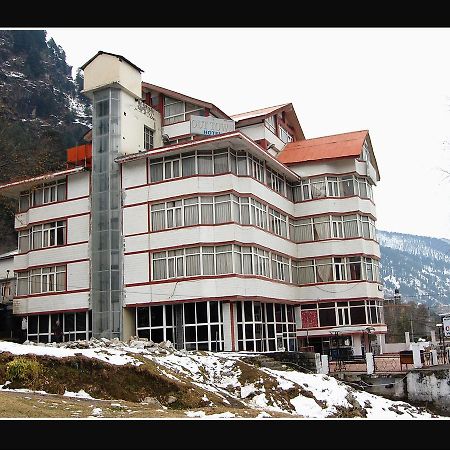Hotel Out Town Manāli Extérieur photo